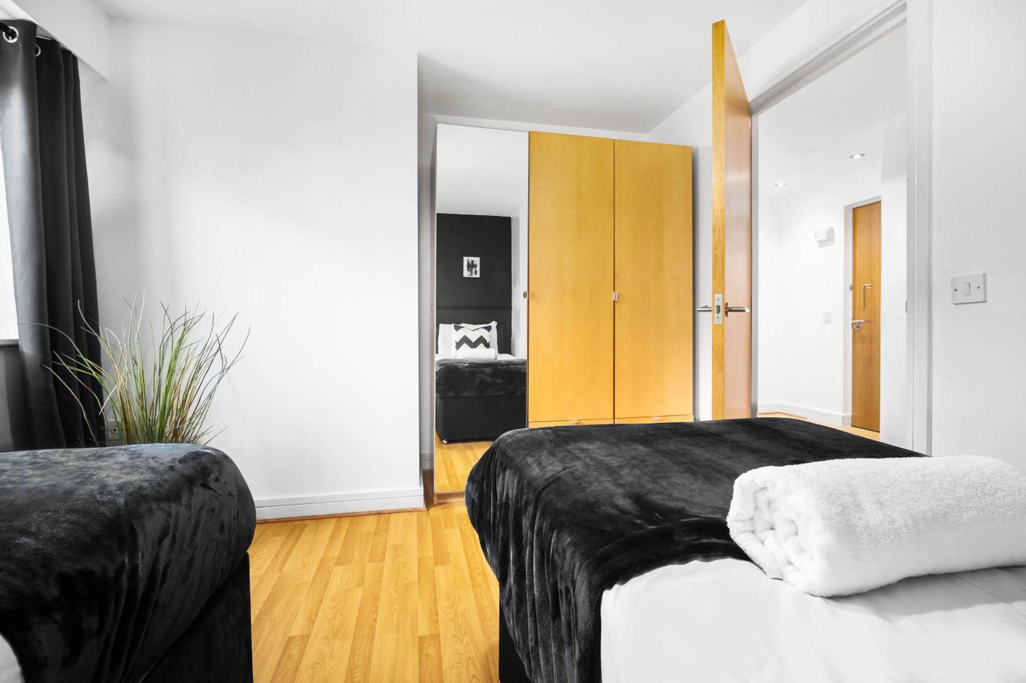 Centre - Twin Beds - Smart Tv - Netflix 304f